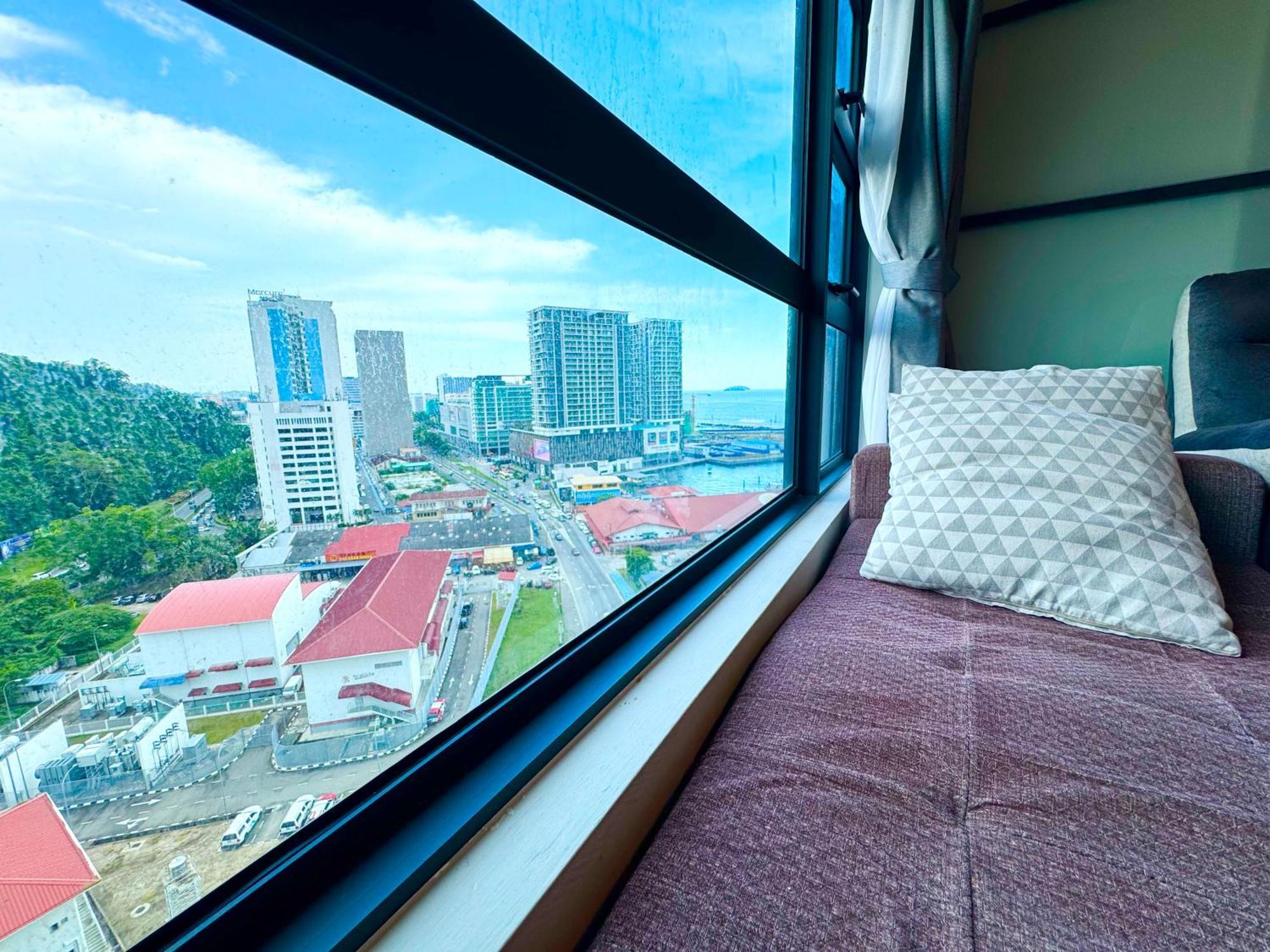 Sunset Seaview Vacation Condos @ Jesselton Quay Kota Kinabalu Exterior foto